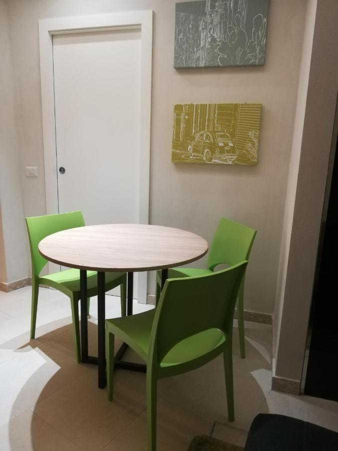Bed and Breakfast Locus Pendinelli Trani Exterior foto